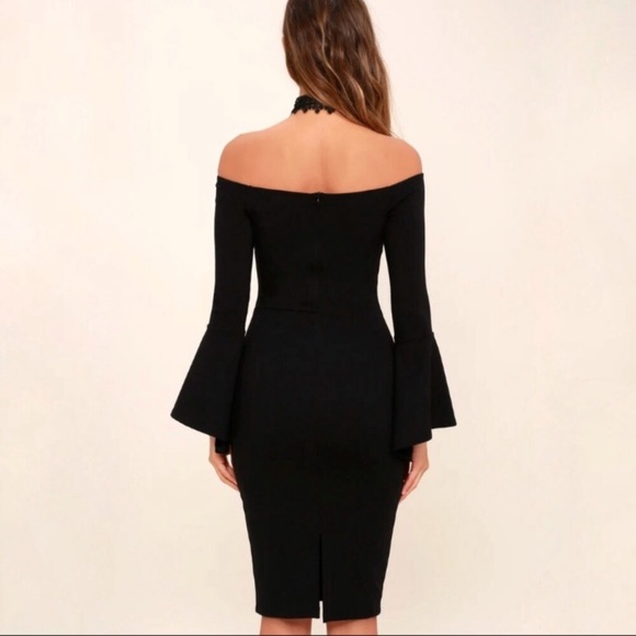 NWOT All She Wants Off the Shoulder Midi Dress - Picture 3 of 10